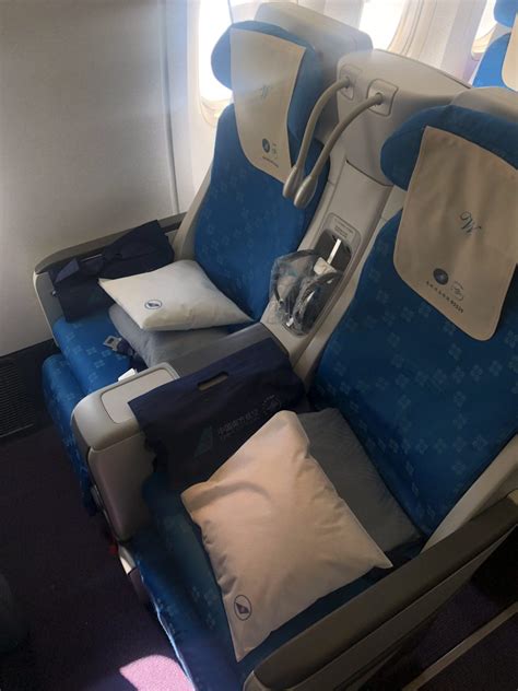 China Southern Premium Economy, Well Worth the Money.
